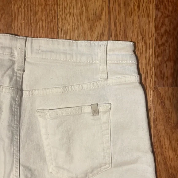 Joe’s Jeans- Cuffed Jean Shorts - White - 27" - Picture 4 of 5